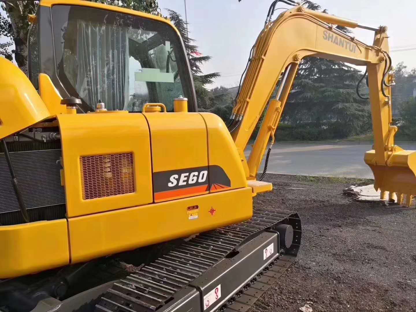 山推60挖掘機