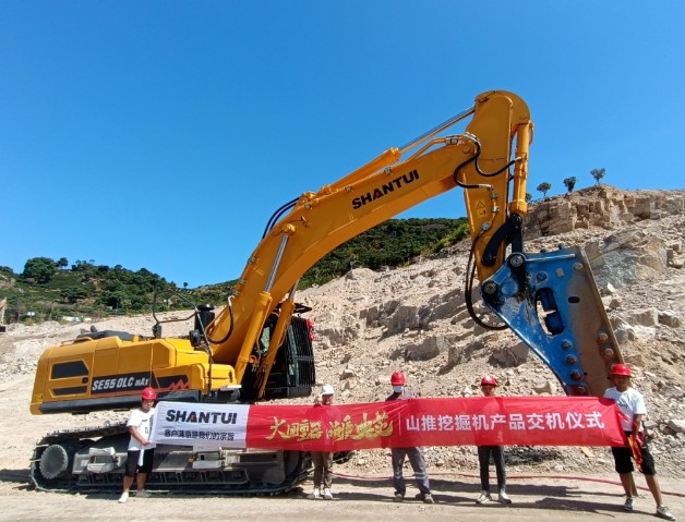 火熱八月，山推挖掘機(jī)陸續(xù)交付客戶