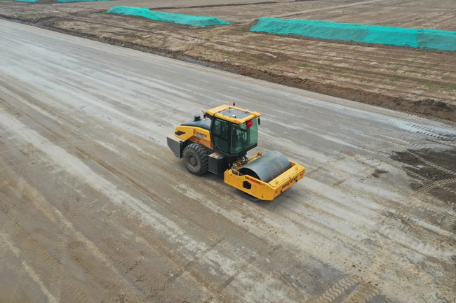 山推SR26H-Gi2智能壓路機